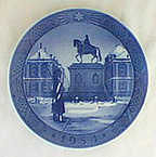 1954 Royal Copenhagen Christmas Plate