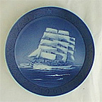 1961 Royal Copenhagen Christmas Plate