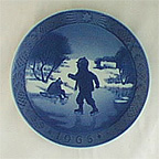 1965 Royal Copenhagen Christmas Plate