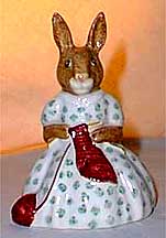 Royal Doulton Bunnykins Figurine - Busy Needles Bunnykins
