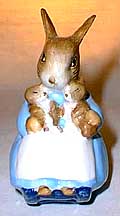Royal Doulton Beatrix Potter Figurine - Mrs. Rabbit And Bunnies