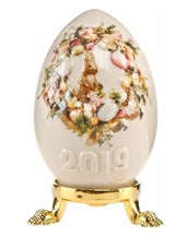 2019 Bunny In Wreath Annual Easter Egg
