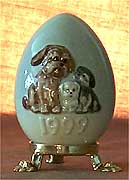 1999 Dog With Puppies Annual Easter Egg