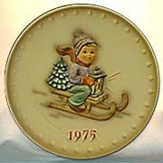 Goebel M I Hummel Annual Plate - 1975 Ride Into Christmas