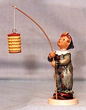 Goebel M I Hummel Figurine - Parade Of Lights