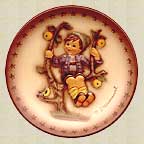 Goebel M I Hummel Mini Annual Plate - Apple Tree Boy