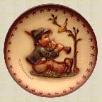 Goebel M I Hummel Mini Annual Plate - Singing Lesson