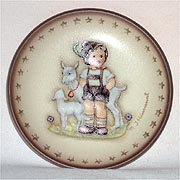 Goebel M I Hummel Mini Annual Plate - Little Goat Herder