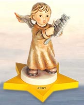 Goebel M I Hummel Figurine - Angel With Carillon