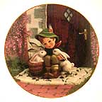 Playmates collector plate by M I Hummel