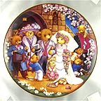 Teddy Bear Wedding collector plate by Carol Lawson