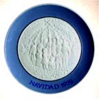 Christmas Carolers collector plate