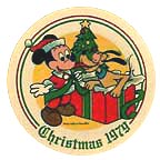 Santa's Surprise collector plate by Disney Studio Artists
