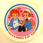 Daisies Do Tell collector plate