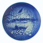The Nightingale collector plate by Svend Otto