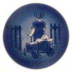 Promenade collector plate by Mads Stage