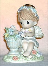 Enesco Precious Moments Figurine - Dreams Bloom With A Seed Of Faith