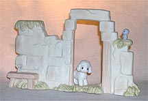 Enesco Precious Moments Figurine - Mini-Nativity Wall