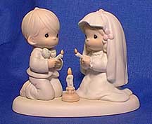 Enesco Precious Moments Figurine - The Lord Is Your Light To Happiness