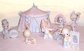 Enesco Precious Moments Figurine - Sammy's Circus Set