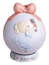 Enesco Precious Moments Ornament - Dancing For Joy On Christmas Morning