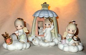 Enesco Precious Moments Figurine - Halo Maker - (3 Pieces)