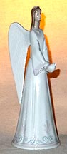 Lladro Figurine - Sounds of Peace